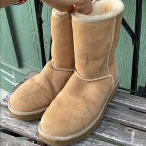 Ugg suede boots
